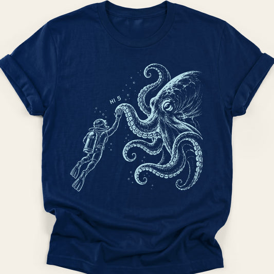 HI 5 — SOFTSTYLE TEE