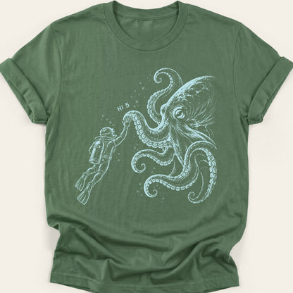 HI 5 — SOFTSTYLE TEE
